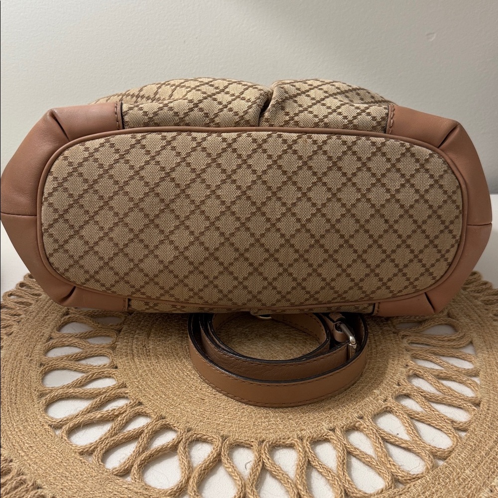 Gucci Sukey Diamanté Shoulder Bag with Crossbody Strap - Picture 3 of 6